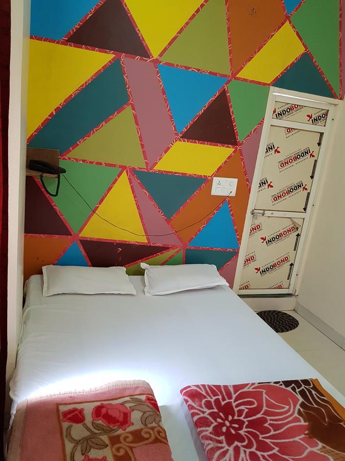 Hotel Shri Radhe Krishna Godarpura Luaran gambar